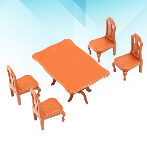 Mini table and chair - ,